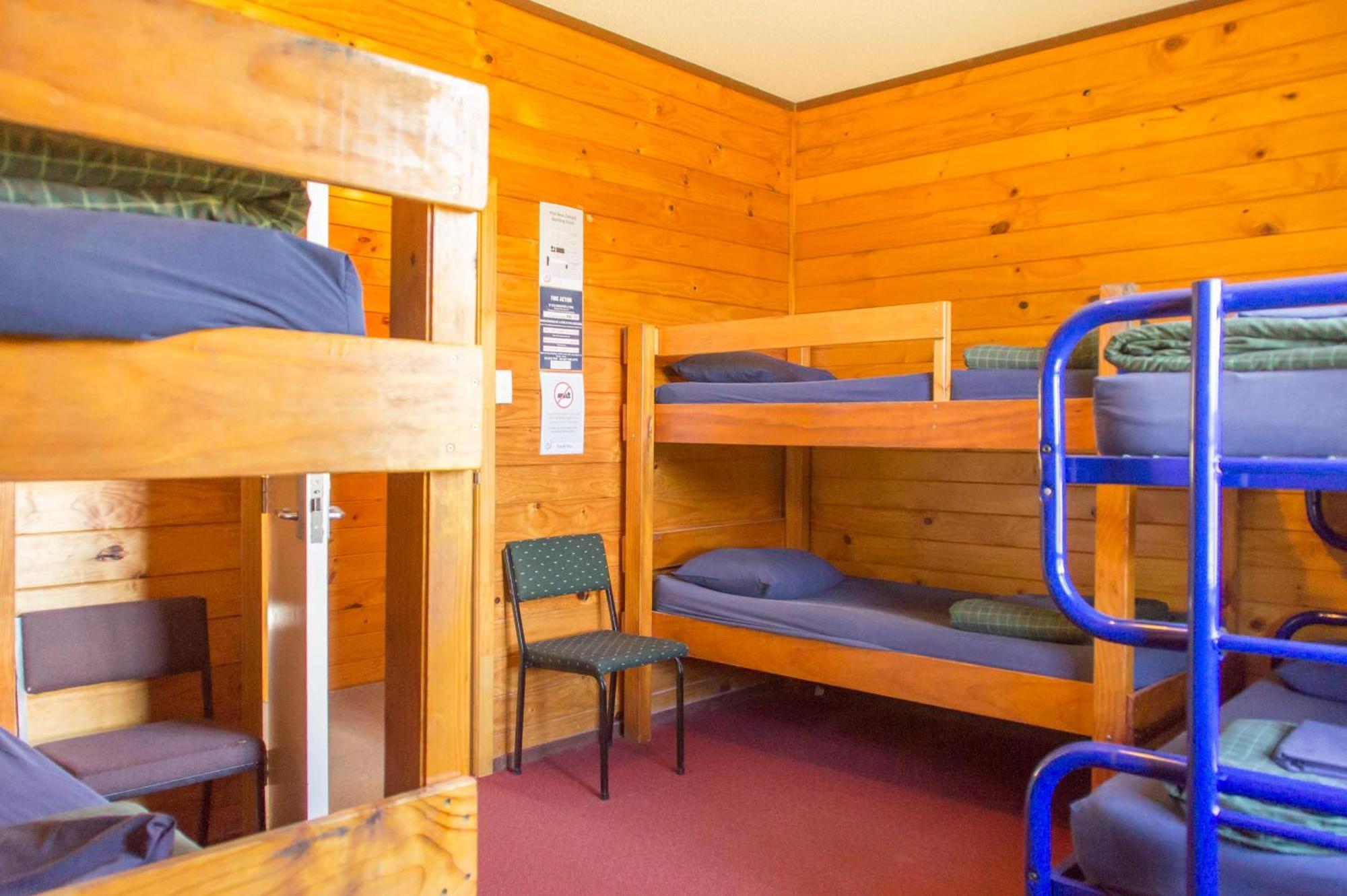 Junohall Backpackers ไวโตโมเคฟส์ ภายนอก รูปภาพ