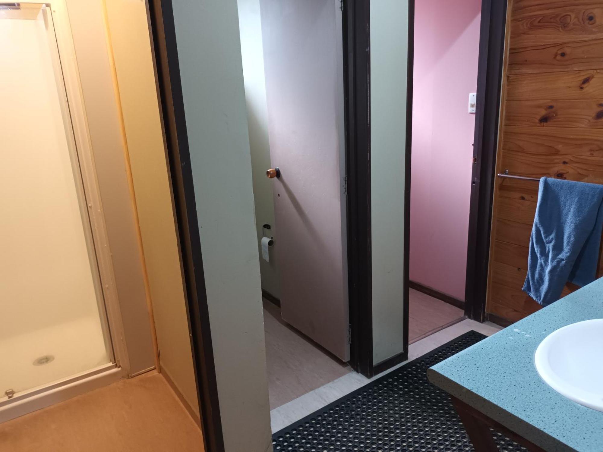 Junohall Backpackers ไวโตโมเคฟส์ ภายนอก รูปภาพ