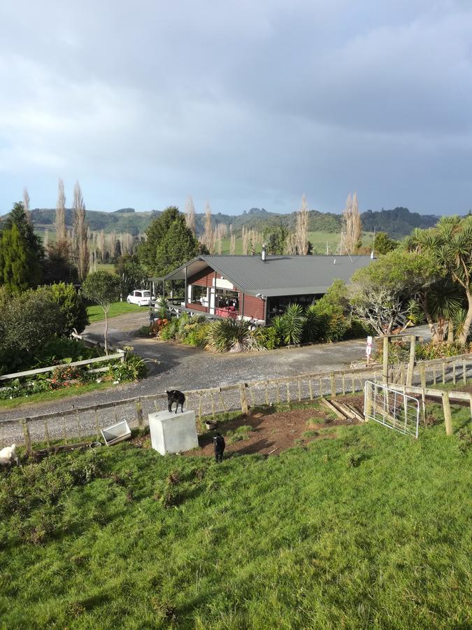 Junohall Backpackers ไวโตโมเคฟส์ ภายนอก รูปภาพ